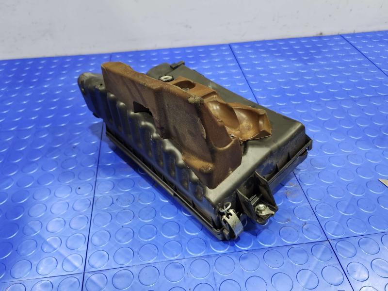 2008 Lexus LS 460 Air Cleaner