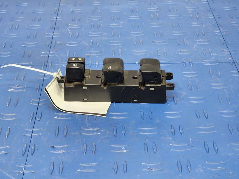 2011 Subaru Forester Door Switch Front