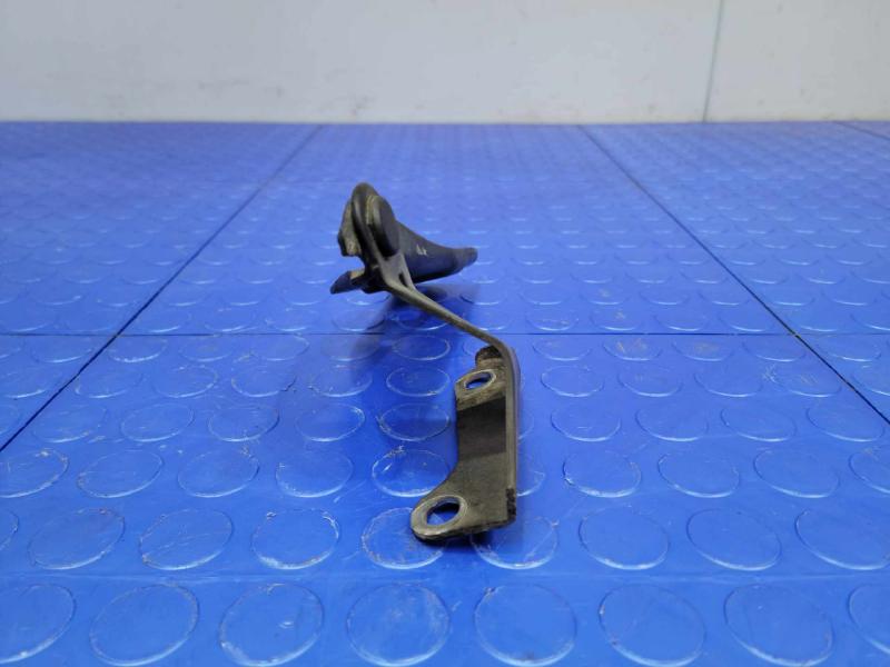 2006 Honda Ridgeline Hood Hinge