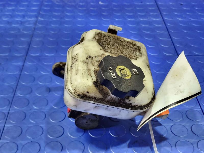 2015 Chevrolet Camaro Master Cylinder