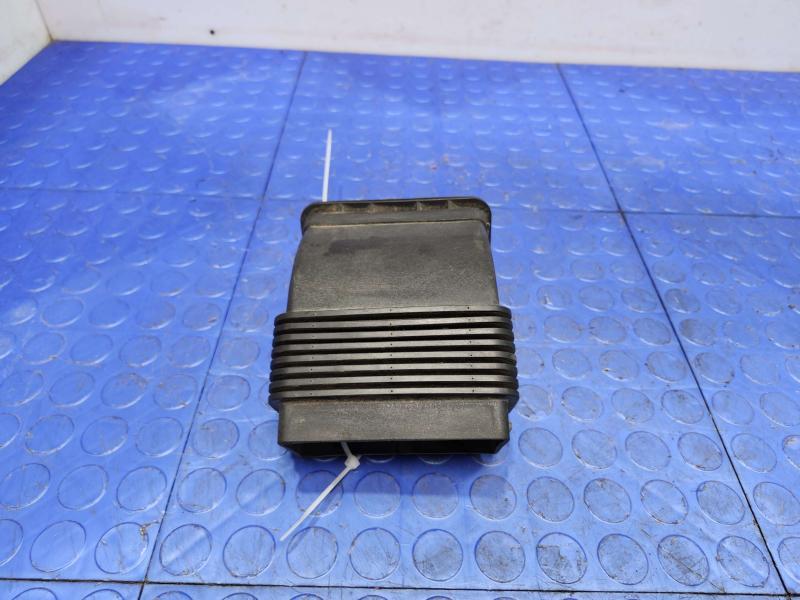 2016 Kia Sedona Air Intake Tube/Resonator