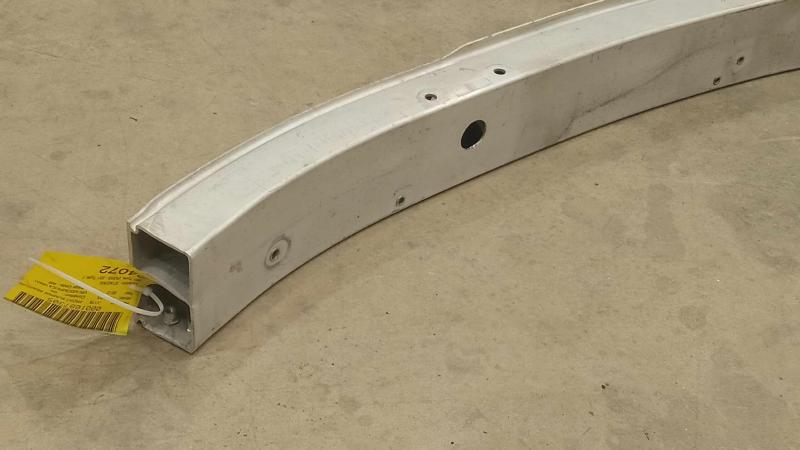 2012 Mercedes R-Class Front Bumper Reinforcement