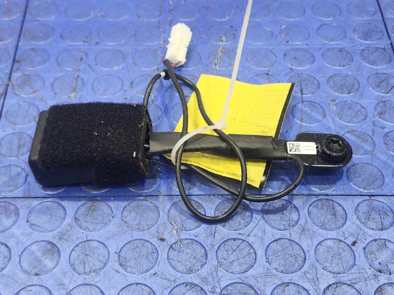 2017 MINI Cooper Front Seat Belt