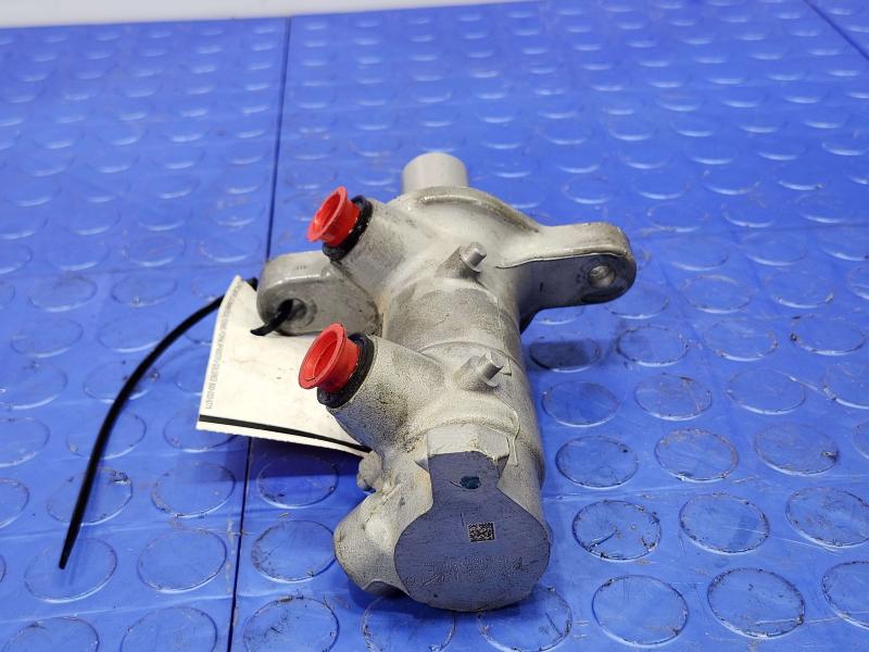 2015-2023 Ford Mustang Brake Master Cylinder Assembly Genuine OEM FR3Z2140D