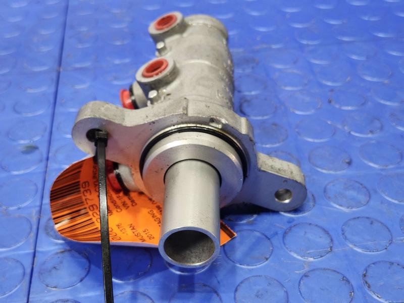 2015-2023 Ford Mustang Brake Master Cylinder Assembly Genuine OEM FR3Z2140D