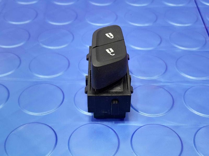 2023 Chevrolet Trailblazer Door Switch Front
