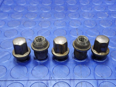 2007 Pontiac Solstice Lug Nuts