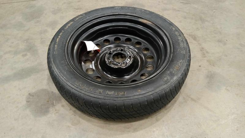 2013 Ford Escape Wheel
