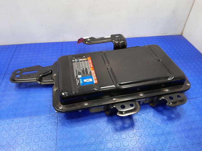2022 Ford Maverick Battery