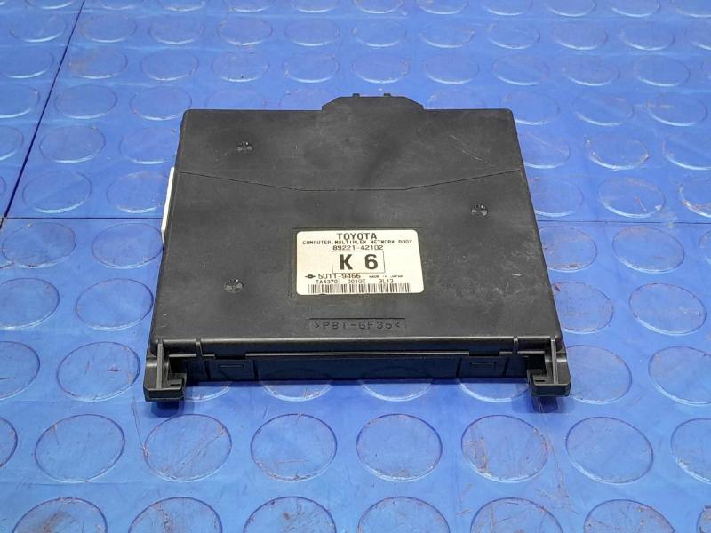 2015 Toyota RAV4 Network Multiplex Control Module Genuine OEM 89221-42102
