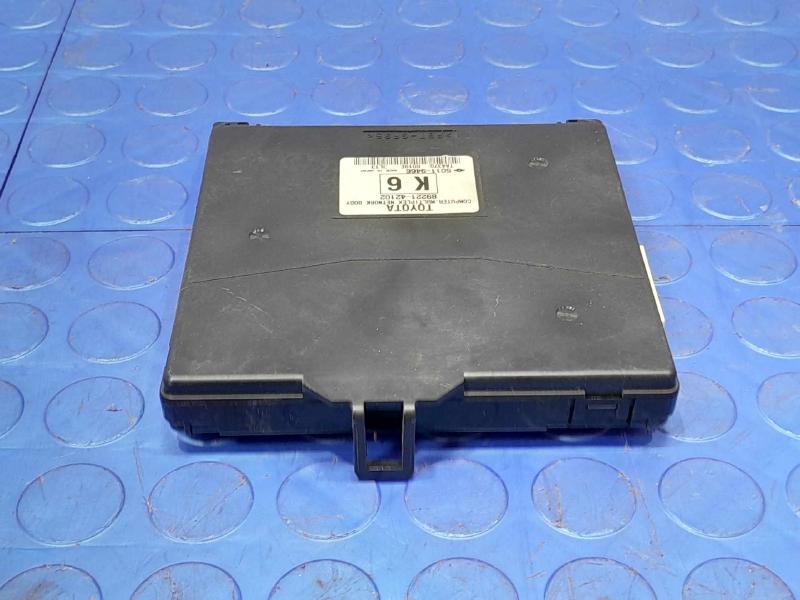 2015 Toyota RAV4 Network Multiplex Control Module Genuine OEM 89221-42102
