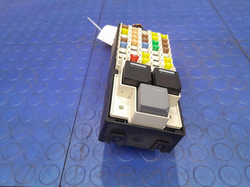 2018 Jaguar XE Cabin Fuse Box