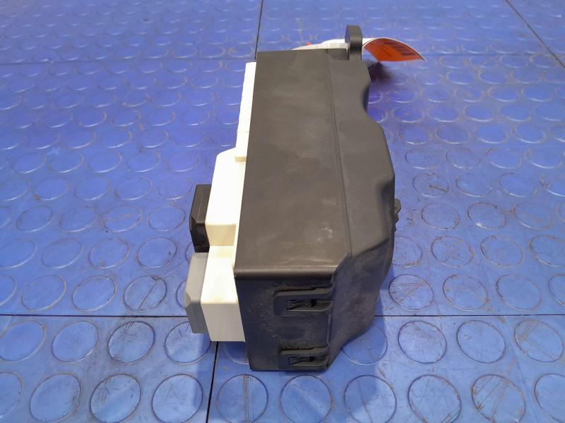 2018 Jaguar XE Cabin Fuse Box
