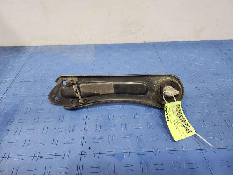 2015 Chrysler 200 Lower Control Arm Rr