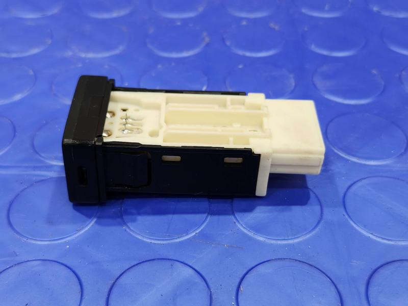 2013 Toyota Prius Misc Ebay Parts