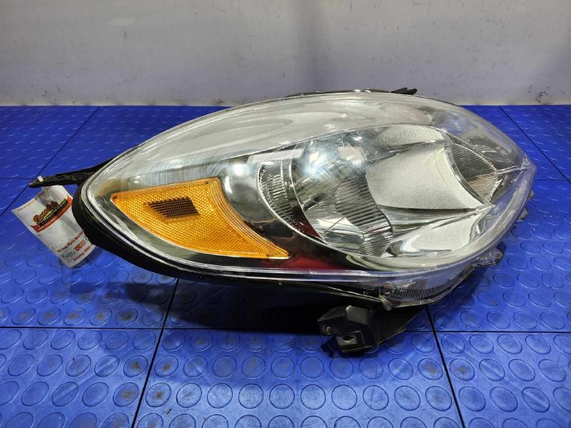 2012 Nissan Versa Headlamp Assembly