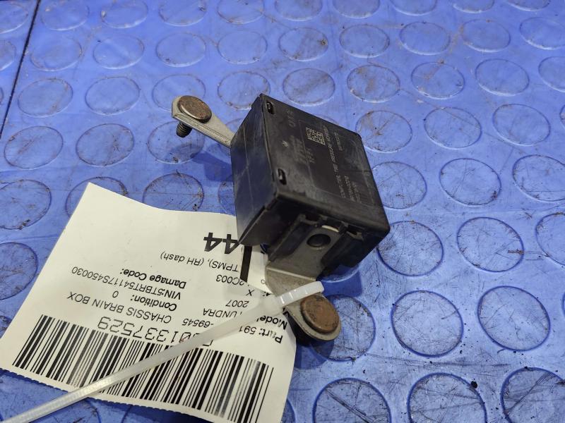 2007 Toyota Tundra Chassis Brain Box