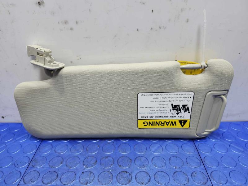 2017 Mazda Mazda3 Sun Visor