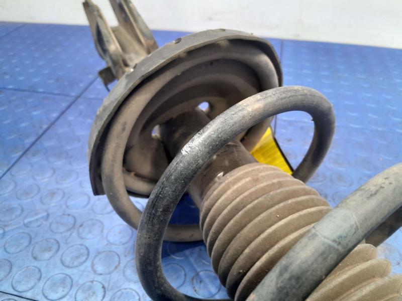 2014 Subaru Forester Strut Assembly