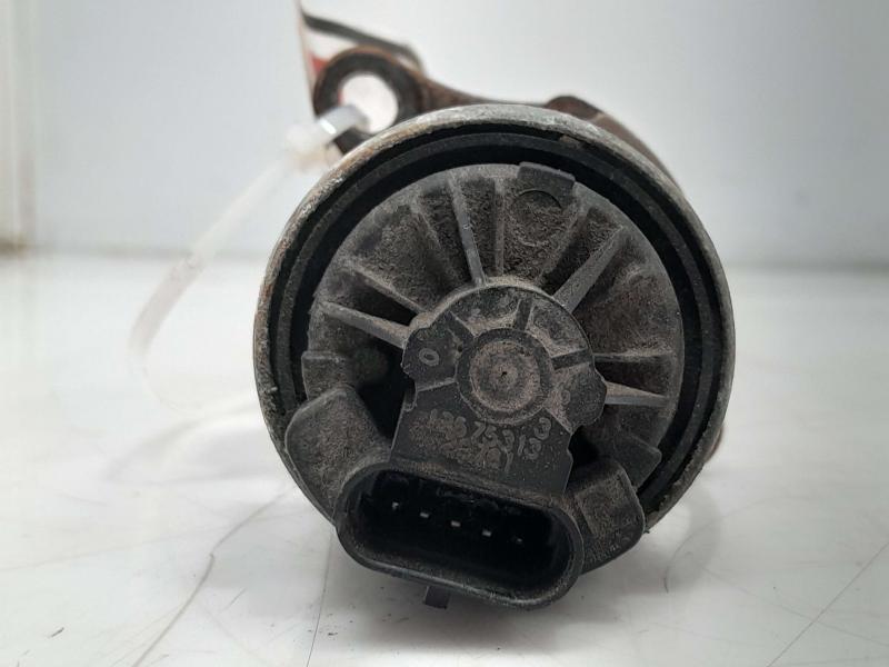 2006-2011 Cadillac 4.6L EGR Exhaust Gas Recirculation Valve OEM 12575313