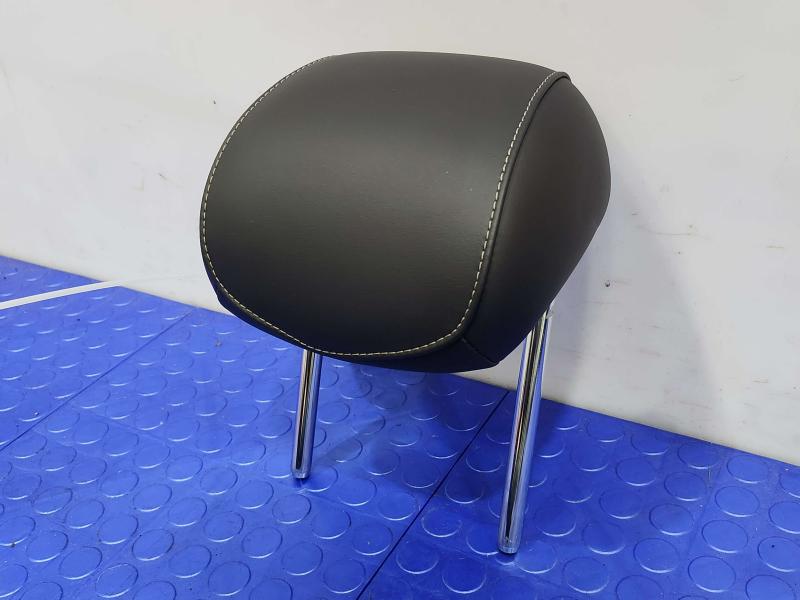 2016 Cadillac ATS Headrest