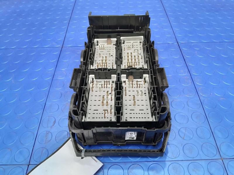 2018 Chevrolet Malibu Engine Fuse Box