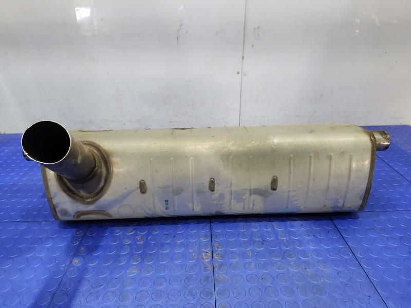 2017-2019 Audi Q7 3.0L Rear Exhaust Muffler Genuine OEM 4M0253181AN