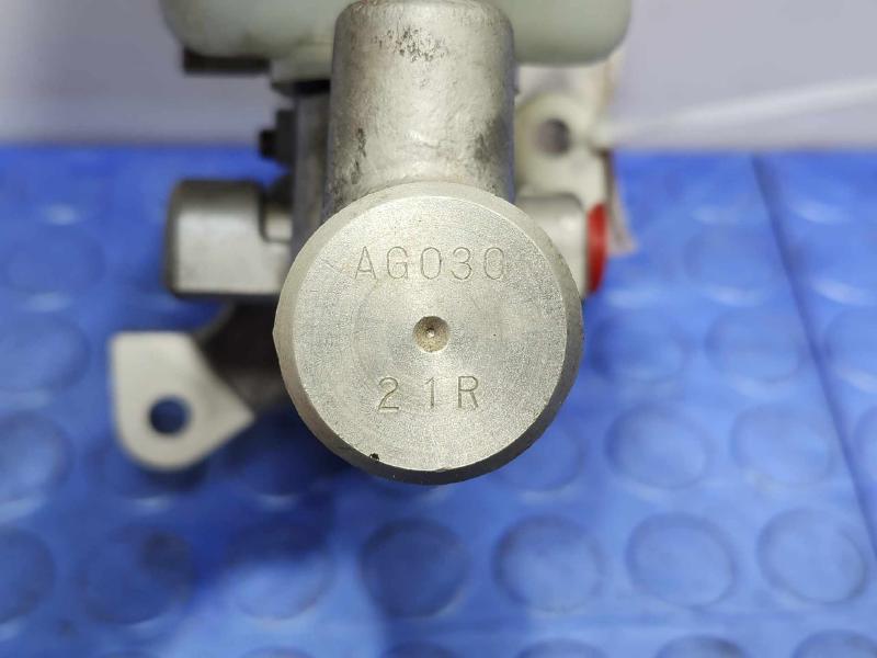 2012-2014 Subaru WRX Turbo Brake Master Cylinder Assembly OEM 26401AG030