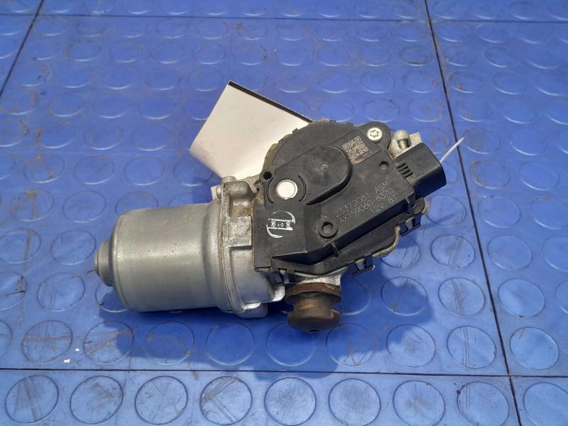 2017 GMC Acadia Wiper Motor Front