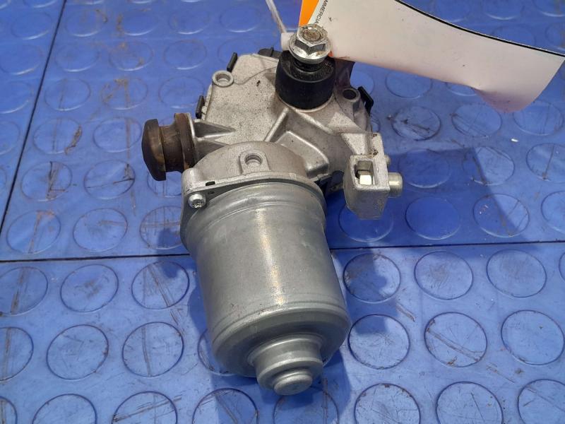 2017 GMC Acadia Wiper Motor Front