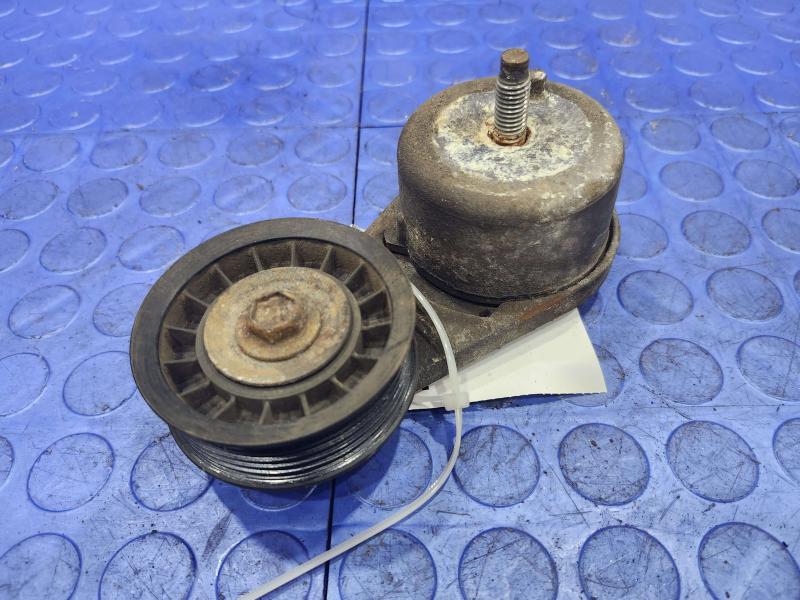 2004 Ford Explorer Engine Belt Tensioner