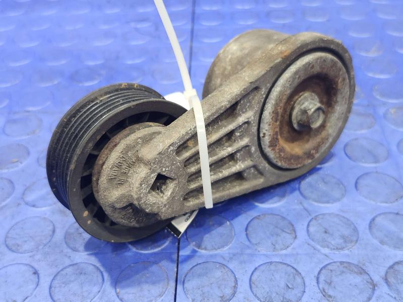 2004 Ford Explorer Engine Belt Tensioner
