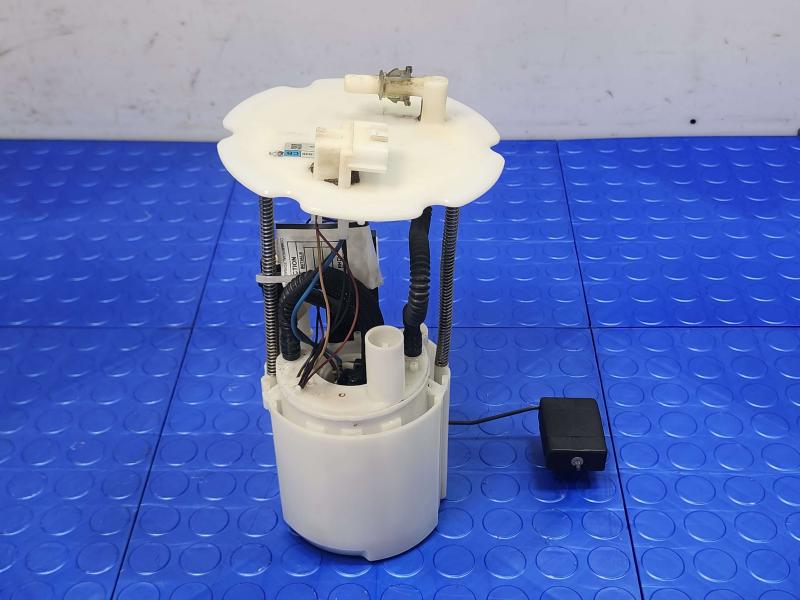 2013 Infiniti FX35 Fuel Pump