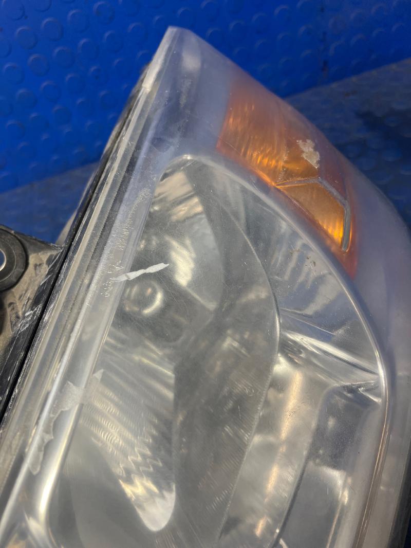 2008 Dodge Grand Caravan Headlamp Assembly