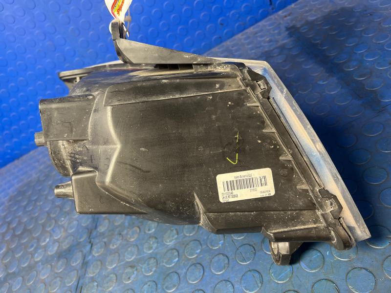 2008 Dodge Grand Caravan Headlamp Assembly