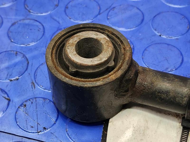 2017 Subaru Legacy Lower Control Arm Rr