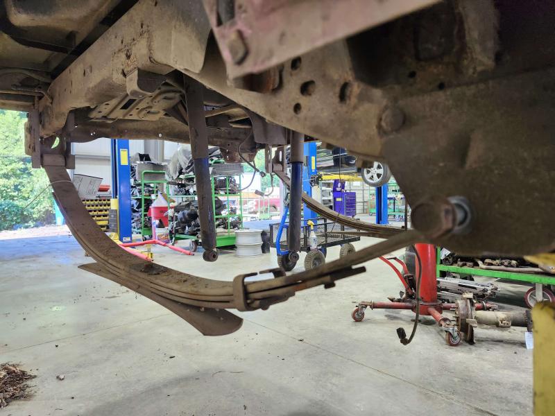 2004 Ford Explorer Leaf Spring Rear