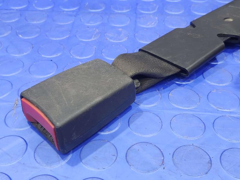 2010 Dodge Ram 1500 Rear Seat Belt
