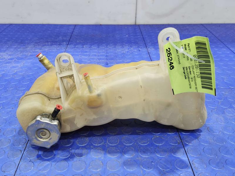 2013 Chrysler 300 Coolant Recovery Bottle