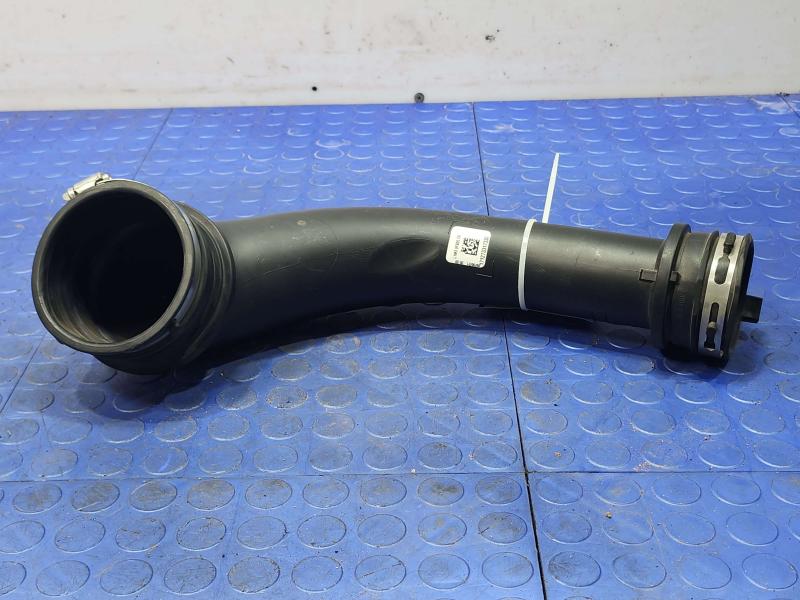 2021 Ford Explorer Air Intake Tube/Resonator