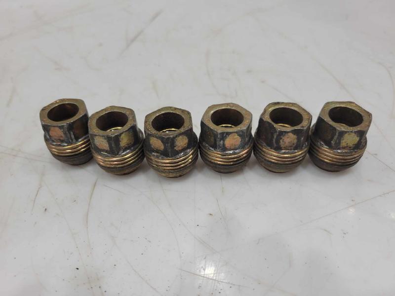 1994 GMC Sierra 1500 Lug Nuts