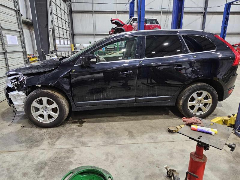 2012 Volvo XC60 Center Pillar