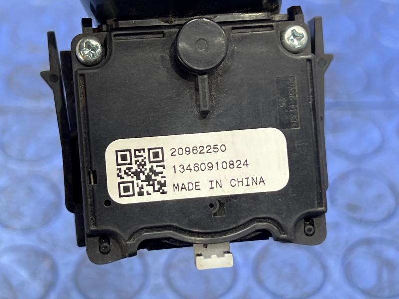 2013 Chevrolet Malibu Combination Switch