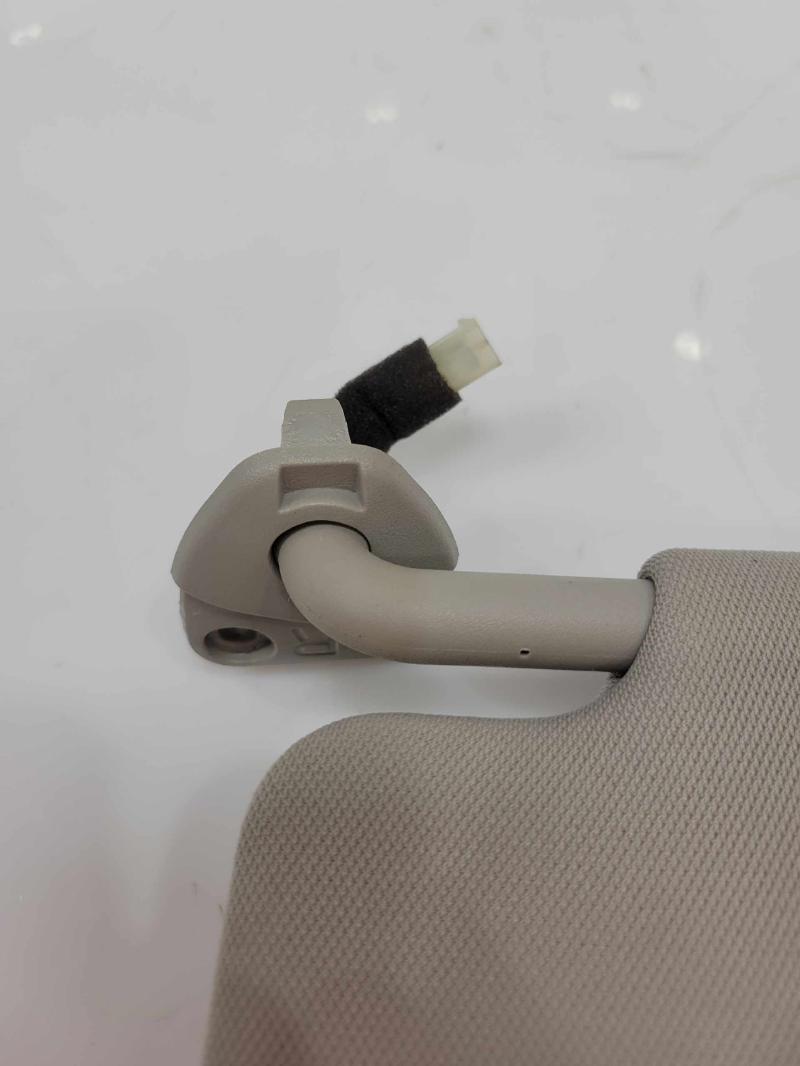 2015 Nissan Rogue Sun Visor