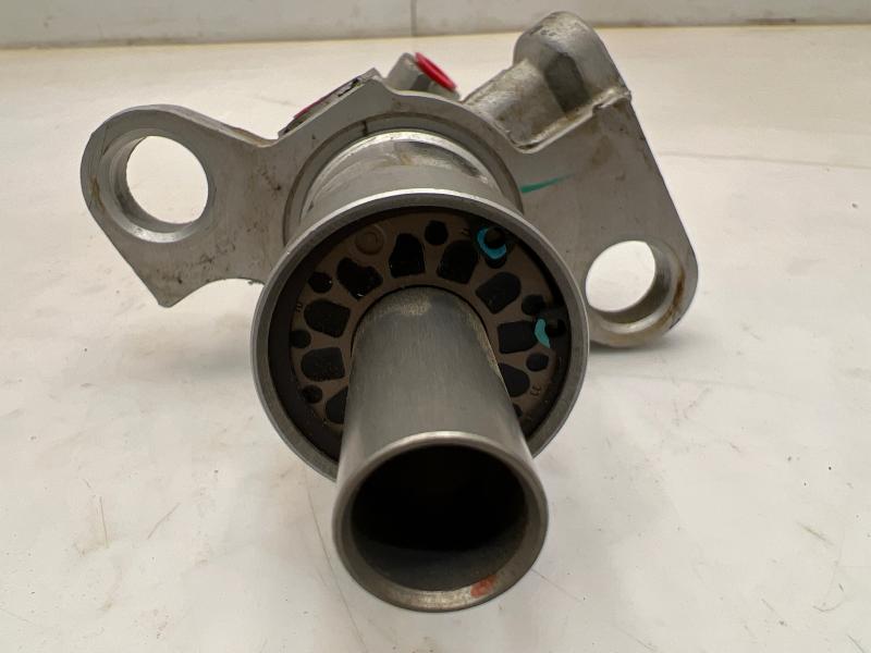 2012 - 2017 Buick Verano Brake Master Cylinder Assembly OEM 22908217