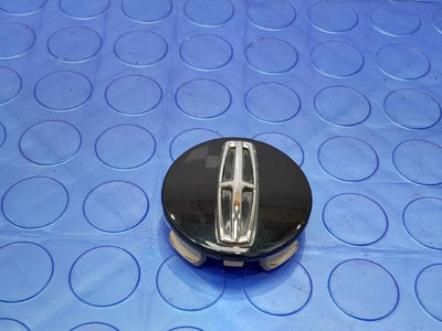 2017 Lincoln MKC Center Cap