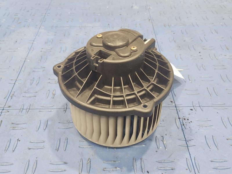 2002 Toyota Camry Blower Motor