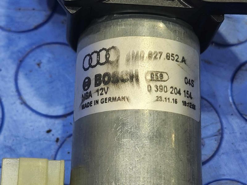 2017 Audi Q7 Deck-Lid Pull Down Motor Drive Spindle Right Side OEM 4M0827852A