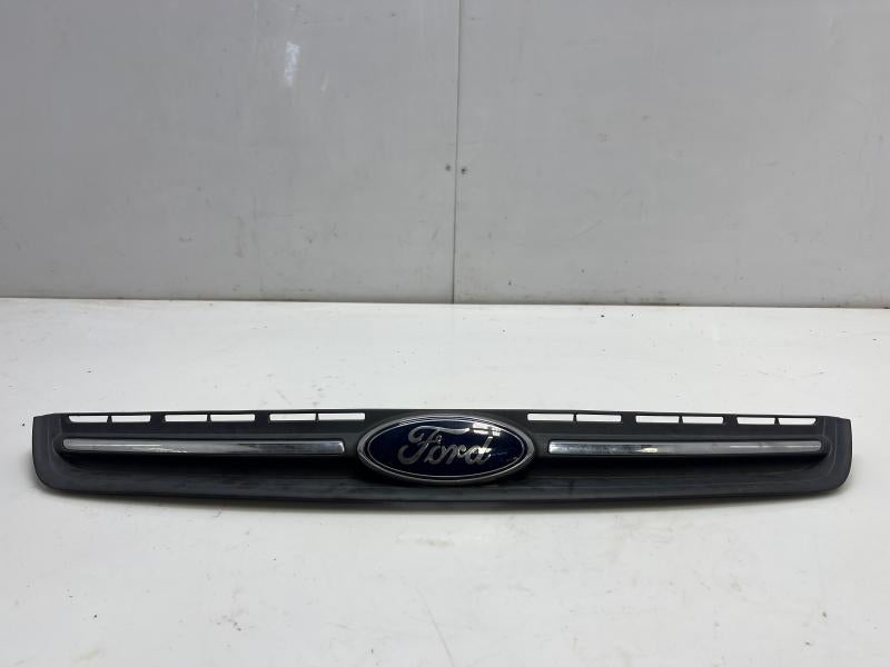 2013 - 2016 Ford Escape SE Upper Grille Assembly w/ Emblem OEM CJ5Z8200DD