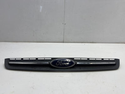 2013 - 2016 Ford Escape SE Upper Grille Assembly w/ Emblem OEM CJ5Z8200DD